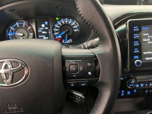 Toyota Hilux bild 21
