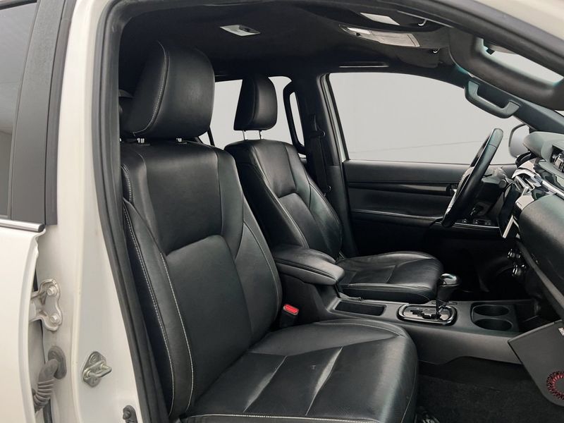 Toyota Hilux bild 30