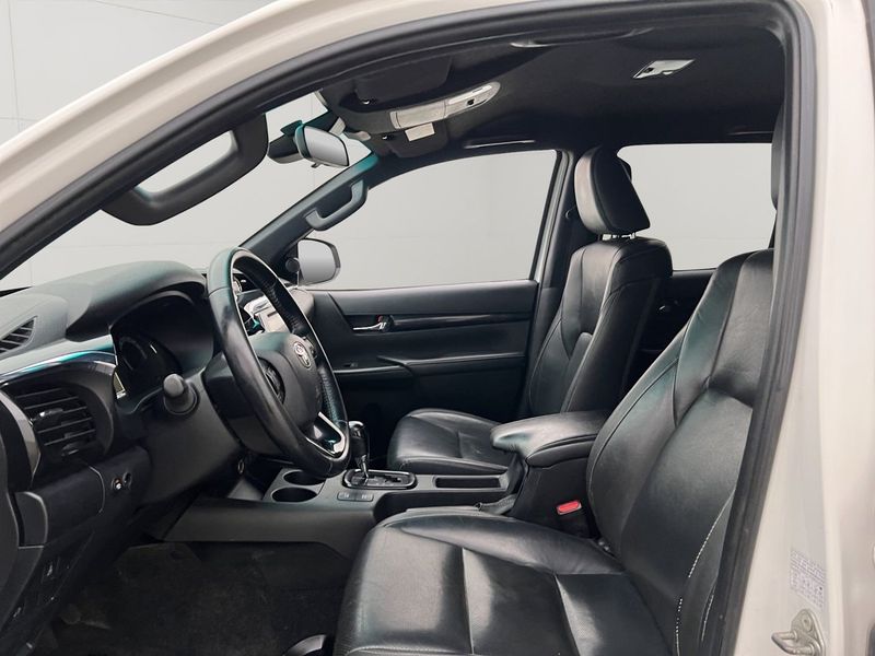 Toyota Hilux bild 18