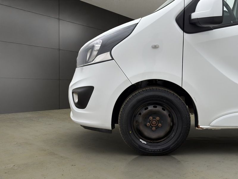 Opel Vivaro bild 24