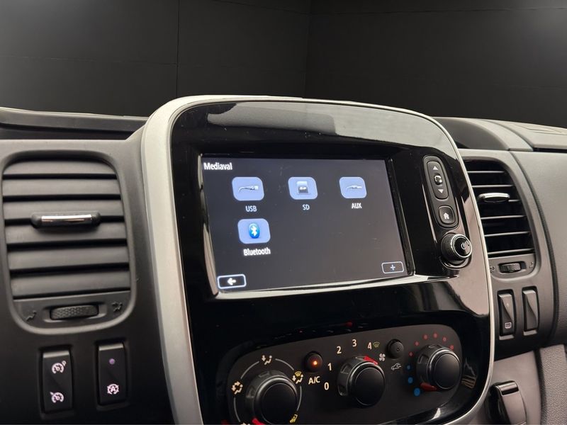 Opel Vivaro bild 19