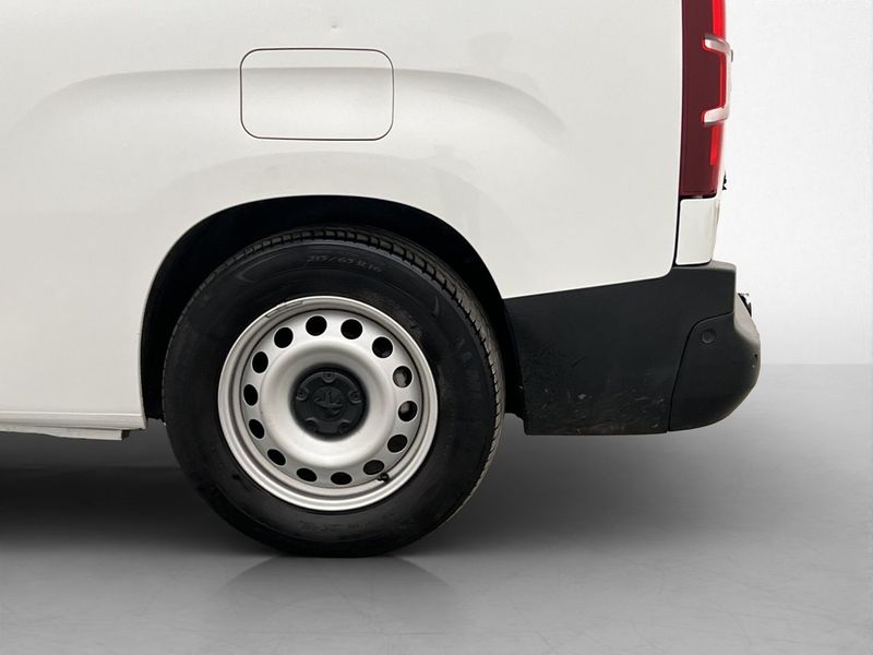 Peugeot e-Partner bild 31