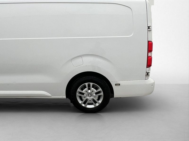 Peugeot e-Expert bild 28