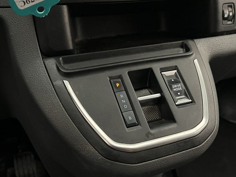 Peugeot e-Expert bild 24