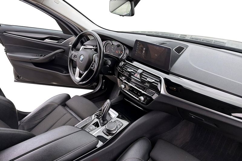 BMW 530 bild 12