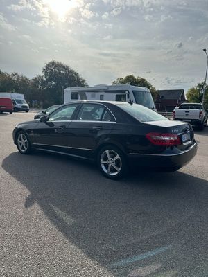 Mercedes E250 bild 6
