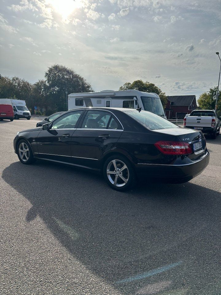 Mercedes E250 bild 6