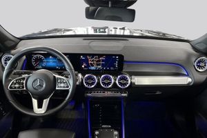 Mercedes EQB300 bild 7
