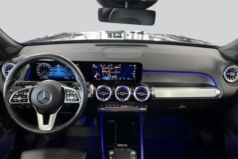 Mercedes EQB300 bild 7