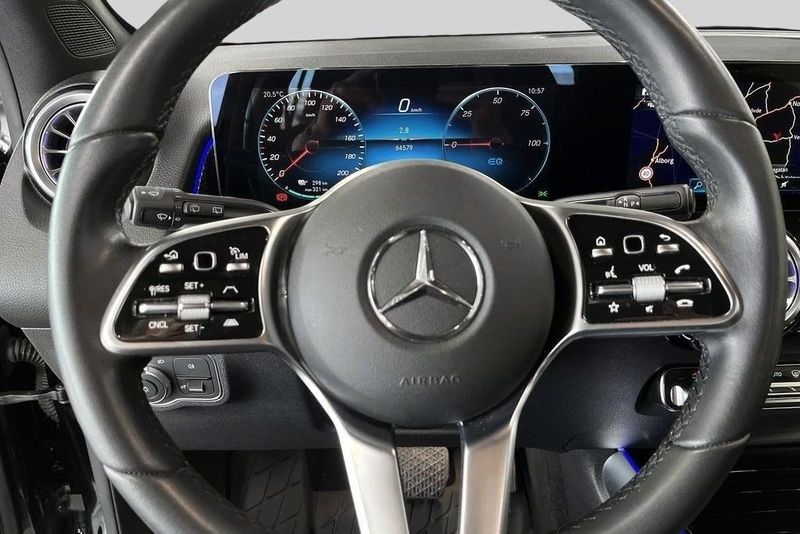 Mercedes EQB300 bild 17