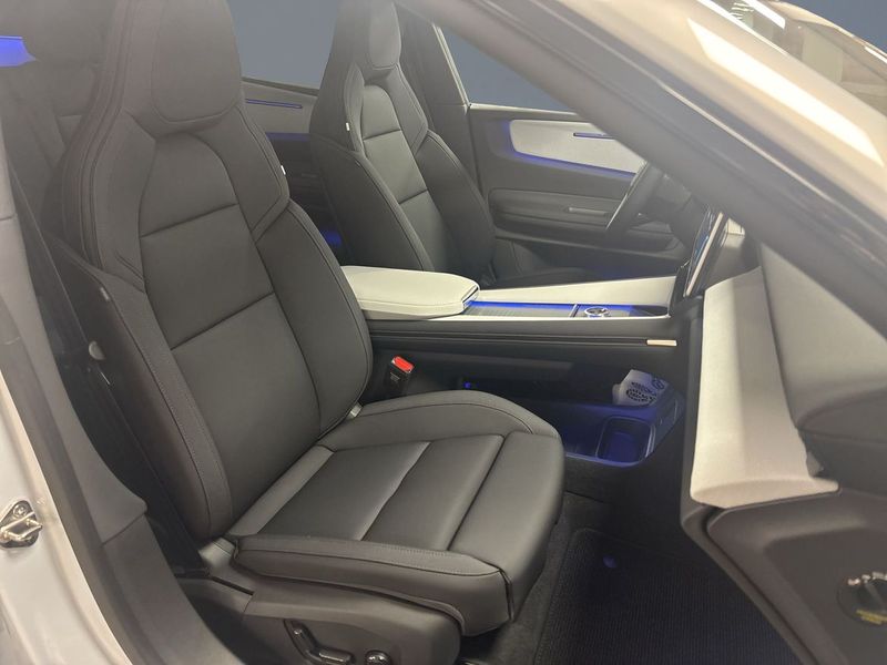 Polestar 4 bild 6