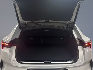 Polestar 4 bild 8