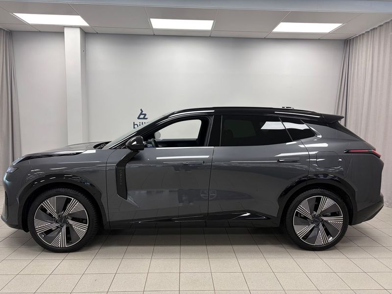 Lynk & Co 08 bild 2