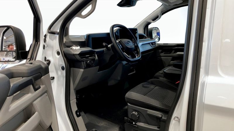 Ford Custom bild 15