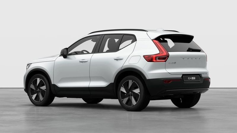 Volvo EX40 bild 3