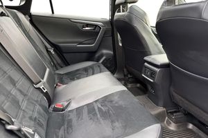 Toyota RAV4 bild 9
