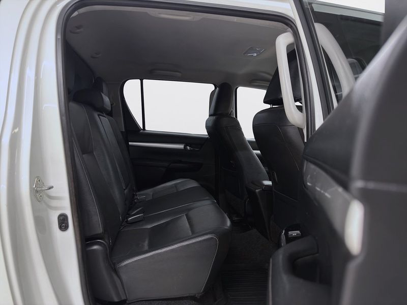 Toyota Hilux bild 9