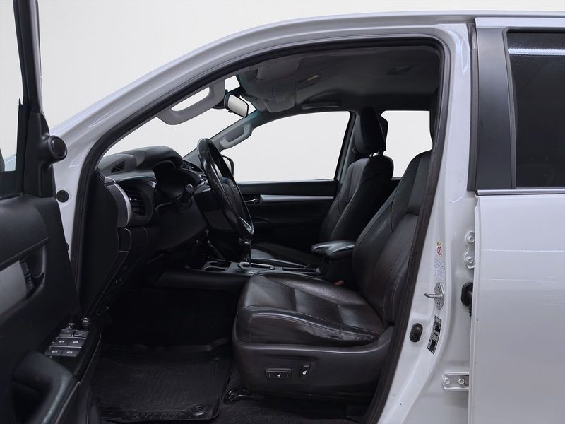 Toyota Hilux bild 7