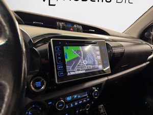 Toyota Hilux bild 13