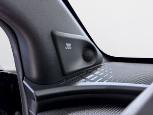 Toyota bZ4X bild 17