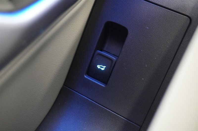 Ford Explorer bild 16