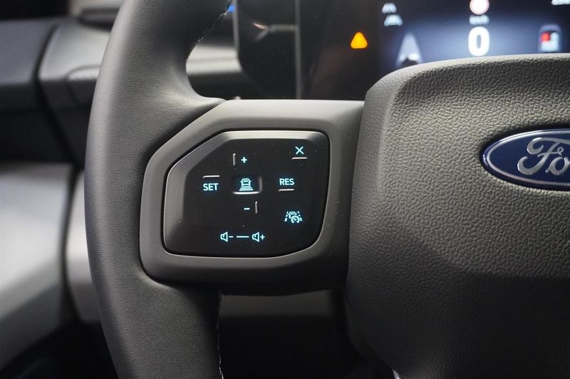 Ford Explorer bild 8