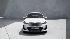 BMW iX1 bild 2
