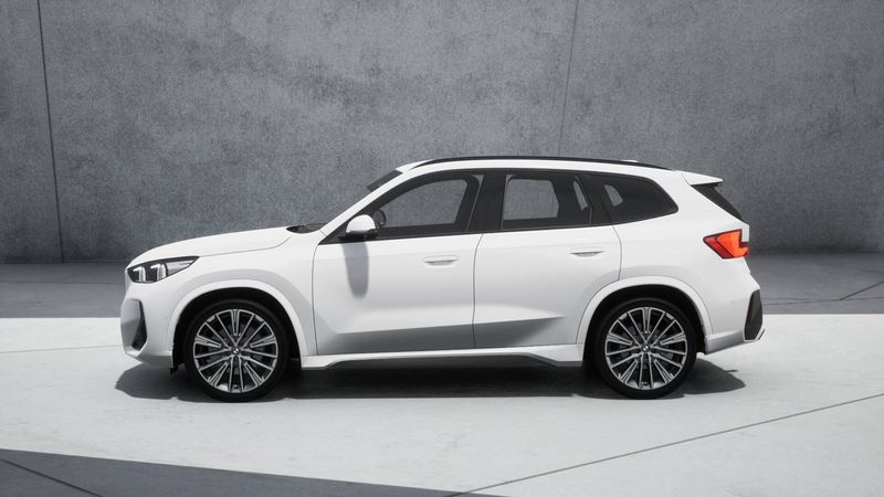 BMW iX1 bild 3