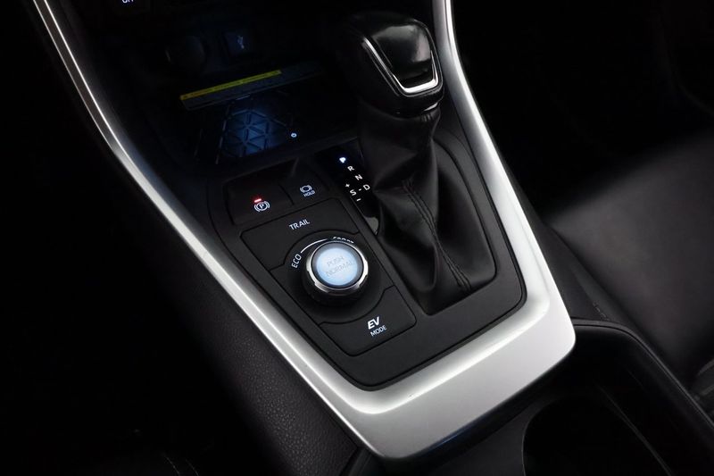 Toyota RAV4 bild 22