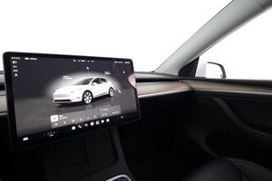 Tesla Model Y bild 22