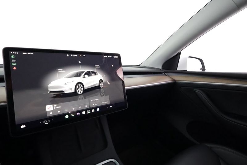 Tesla Model Y bild 22