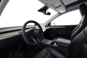 Tesla Model Y bild 11