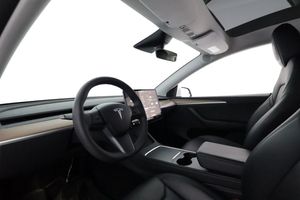 Tesla Model Y bild 11