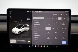 Tesla Model Y bild 18