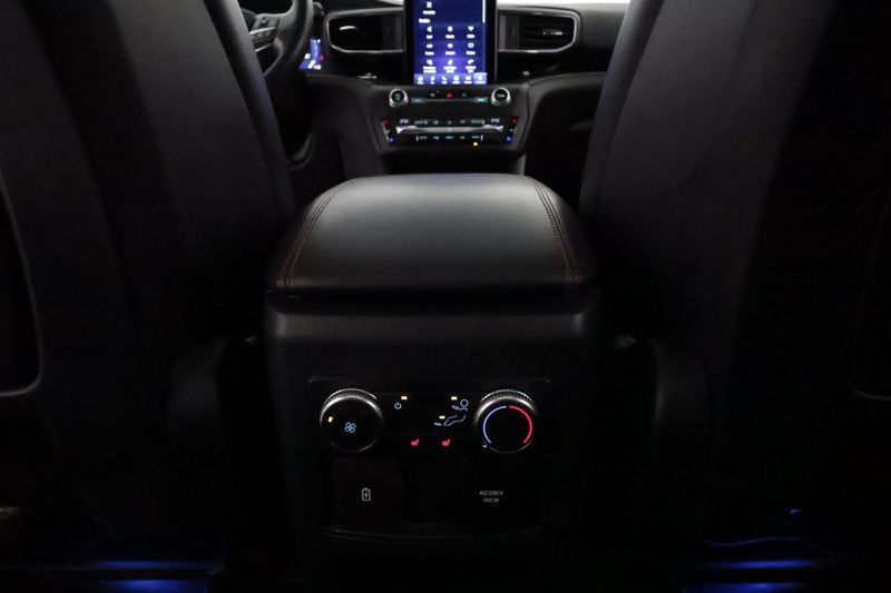 Ford Explorer bild 16