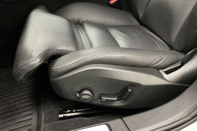 Volvo V60 bild 24