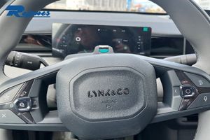 Lynk & Co 02 bild 12