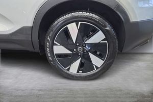Volvo EX40 bild 17