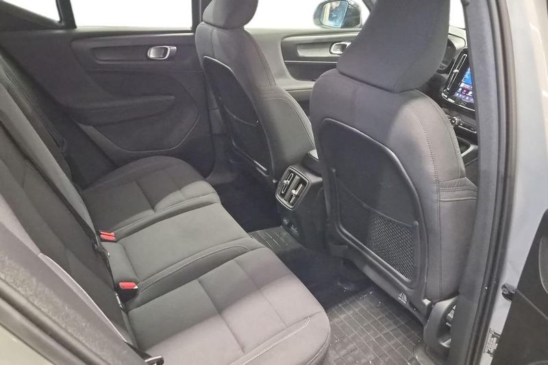 Volvo EX40 bild 9