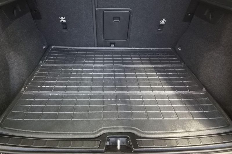 Volvo EX40 bild 12