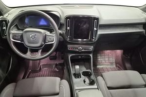 Volvo EX40 bild 10
