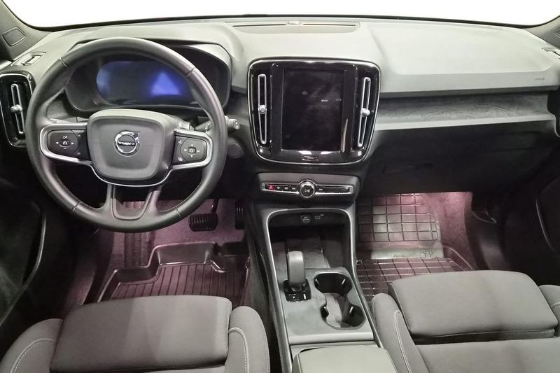 Volvo EX40 bild 10