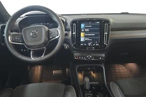 Volvo XC40 bild 2
