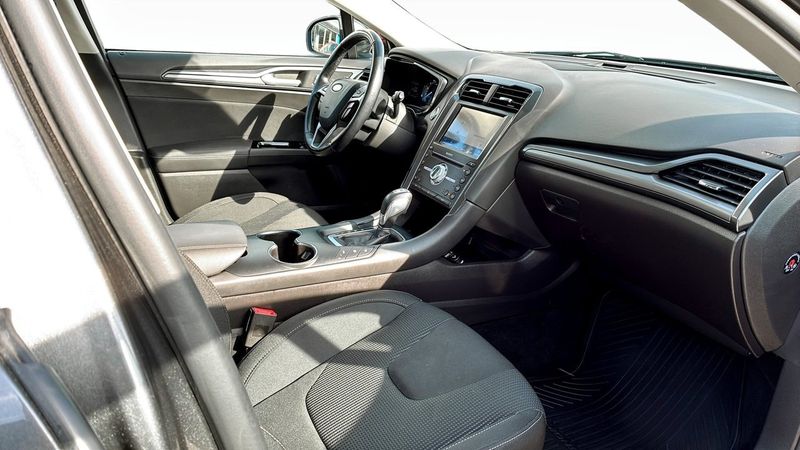 Ford Mondeo bild 3