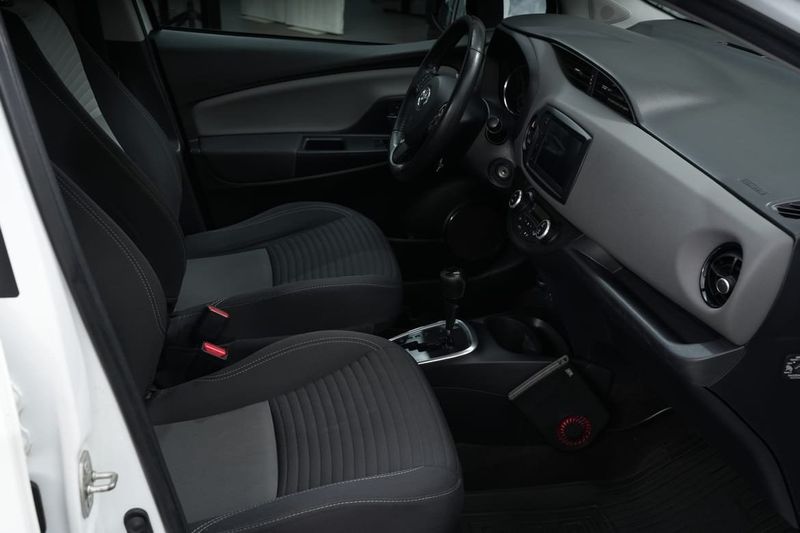Toyota Yaris bild 19