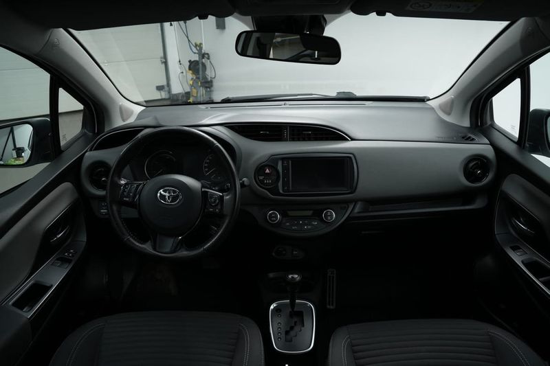 Toyota Yaris bild 17