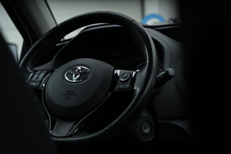 Toyota Yaris bild 18