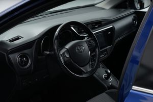 Toyota Auris bild 12