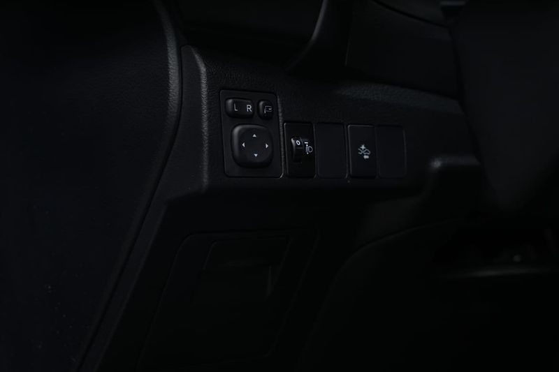 Toyota Auris bild 16