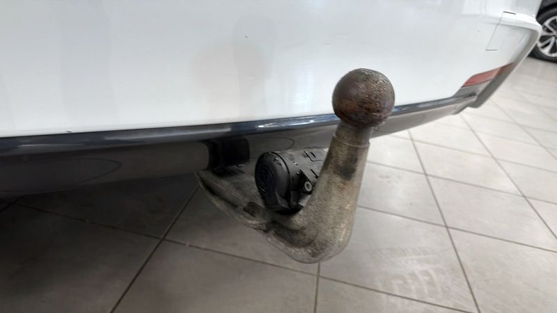 BMW 320 bild 11